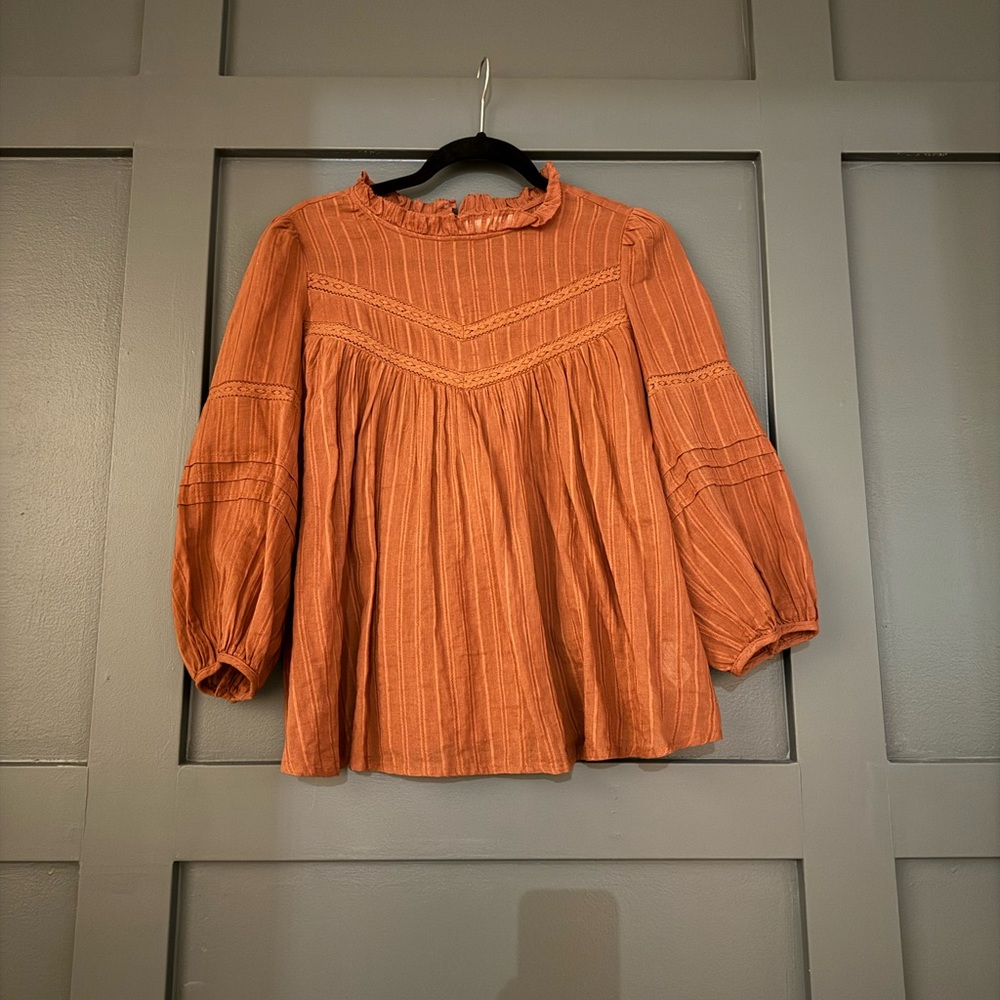 Universal Thread • Peasant Blouse - Picture 2 of 3